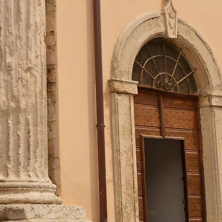 Palazzo Bozzoni Assisi Boutique Apartments Kültér fotó
